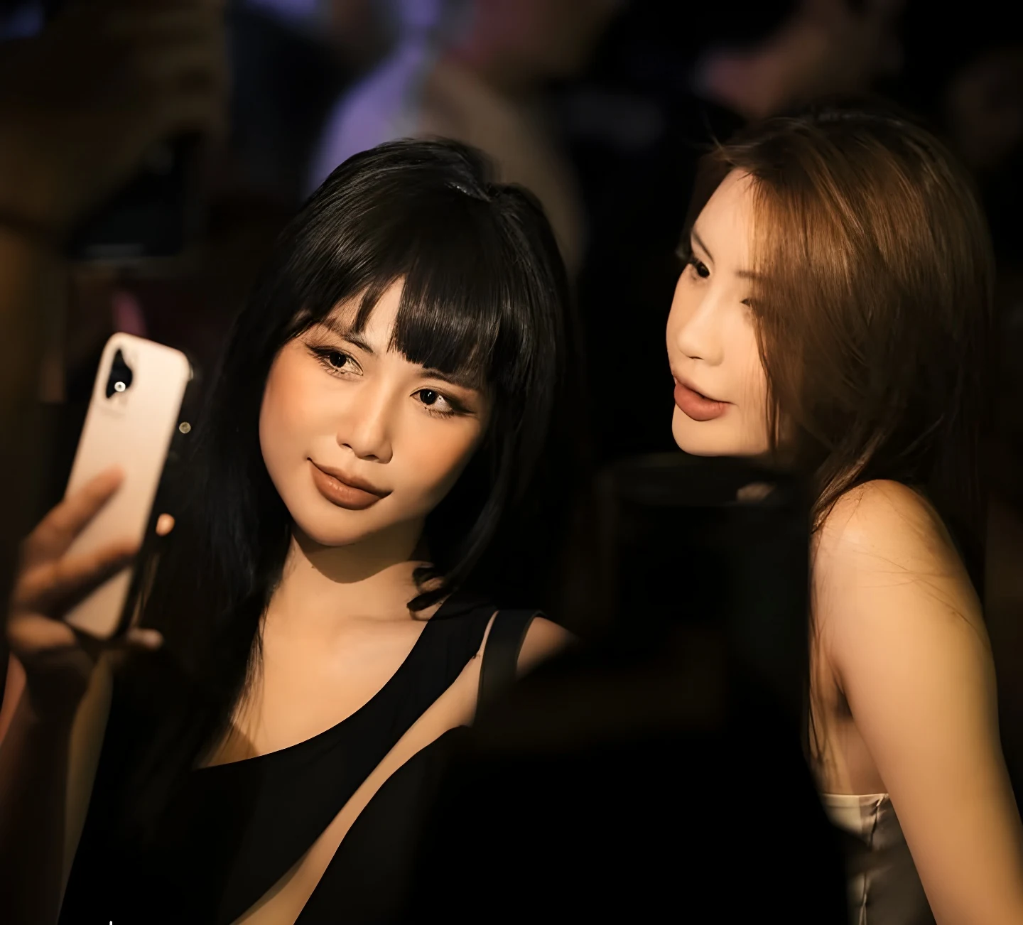 Khách tận hưởng nightlife tại Zion